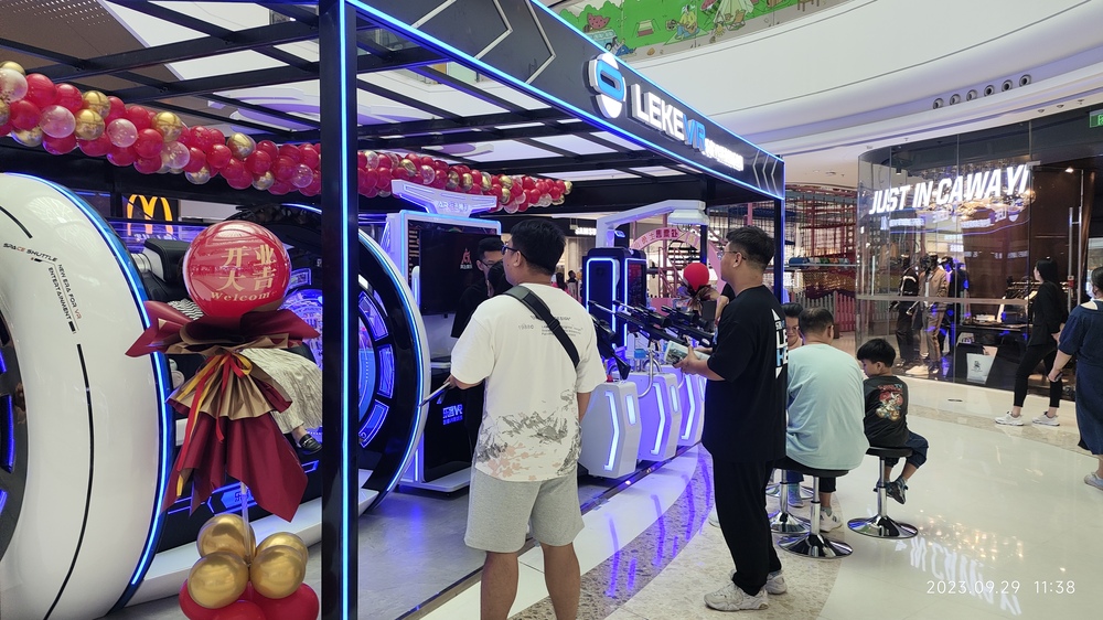 樂(lè)客vr山東青島青達(dá)萬(wàn)達(dá)店開(kāi)業(yè)